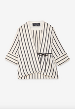 Carica l'immagine nel visualizzatore di Gallery, Stripes suit
