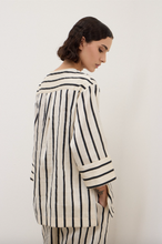 Carica l'immagine nel visualizzatore di Gallery, Stripes suit
