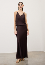 Carica l'immagine nel visualizzatore di Gallery, Viscose long skirt
