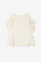 Carica l'immagine nel visualizzatore di Gallery, Viscose blouse
