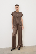Carica l'immagine nel visualizzatore di Gallery, Viscose trousers
