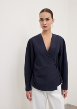 Carica l'immagine nel visualizzatore di Gallery, Kimono shirt
