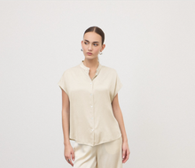 Carica l'immagine nel visualizzatore di Gallery, Corean shirt
