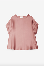 Carica l'immagine nel visualizzatore di Gallery, Viscose blouse
