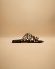 Carica l'immagine nel visualizzatore di Gallery, Animalier shoes
