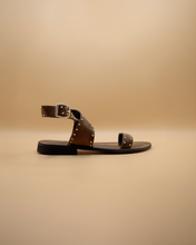 Carica l'immagine nel visualizzatore di Gallery, Suede shoes
