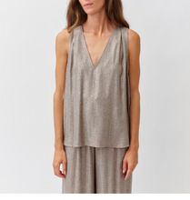 Carica l'immagine nel visualizzatore di Gallery, V neck lurex top
