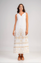 Load image into Gallery viewer, Maxi embroidered dress
