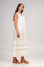 Load image into Gallery viewer, Maxi embroidered dress
