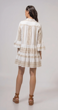 Carica l'immagine nel visualizzatore di Gallery, White and gold dress
