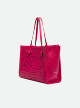 Carica l'immagine nel visualizzatore di Gallery, Shoulder bag
