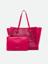 Carica l'immagine nel visualizzatore di Gallery, Shoulder bag
